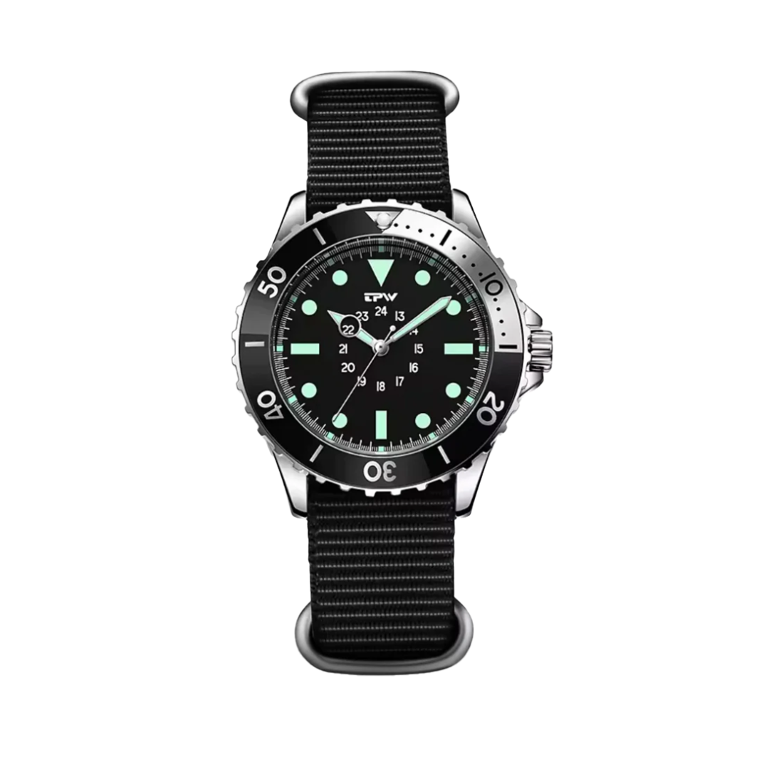 Robert | Classic Diver’s Watch with Luminous Markers